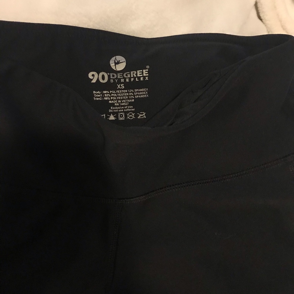 90 degree leggings